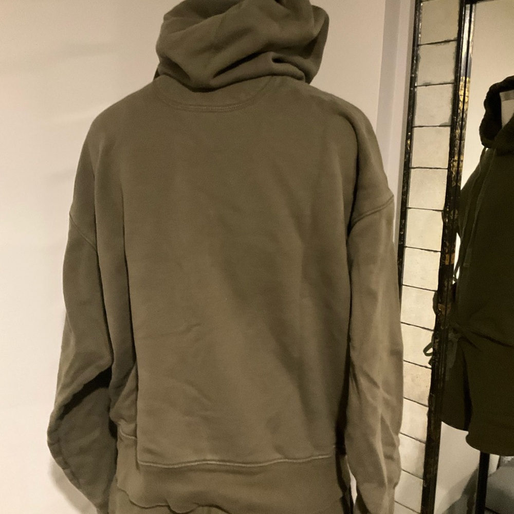 Girlfriend Collective Olive Hoodie - Picture 3 of 6